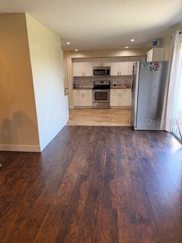 2802 CHRISTIE LANE, Lakeland, FL 33812