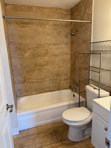 2802 CHRISTIE LANE, Lakeland, FL 33812