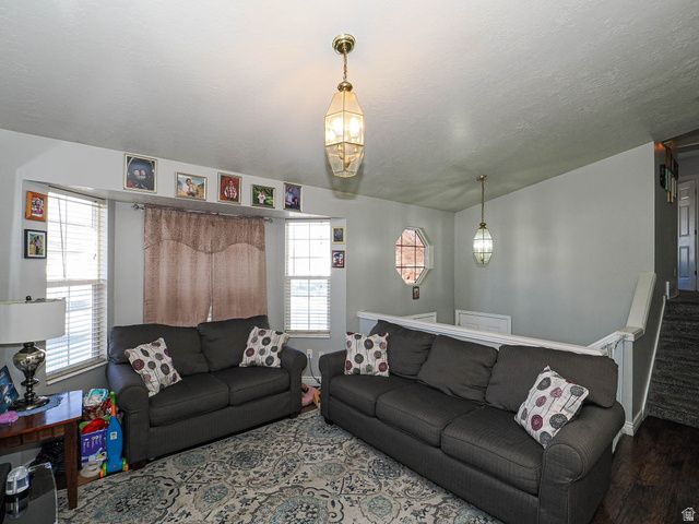 820 S WILDFLOWER CIR, Ogden, UT 84404