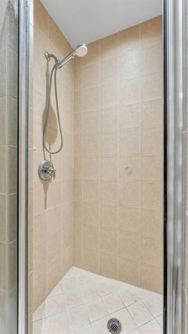 6528 SEDGEFORD DRIVE, Lakeland, FL 33811