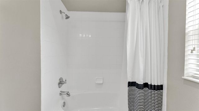 6528 SEDGEFORD DRIVE, Lakeland, FL 33811