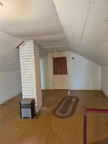 5236 W Wedington Drive, Fayetteville, AR 72704