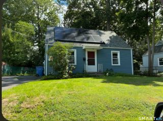 15 Broadvale Road, Meriden, CT 06450