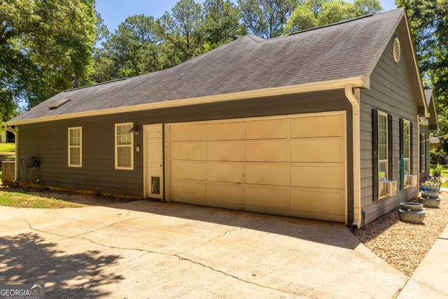102 Fern Way, Thomaston, GA 30286