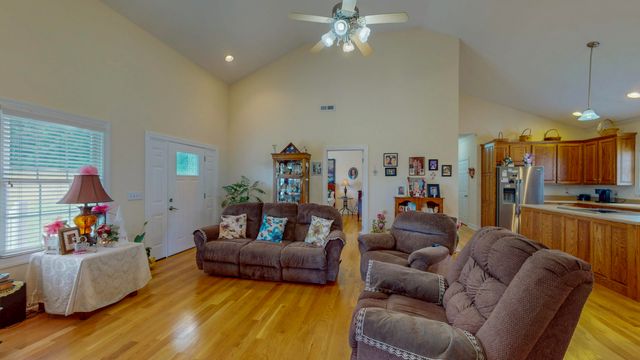210 Hancock Road NE, Cleveland, TN 37323