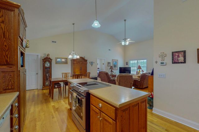 210 Hancock Road NE, Cleveland, TN 37323