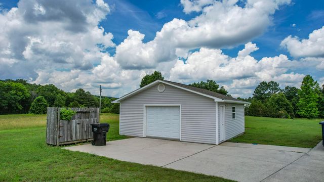 210 Hancock Road NE, Cleveland, TN 37323