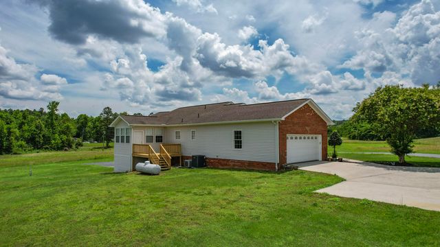 210 Hancock Road NE, Cleveland, TN 37323