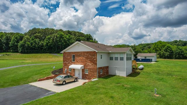 210 Hancock Road NE, Cleveland, TN 37323