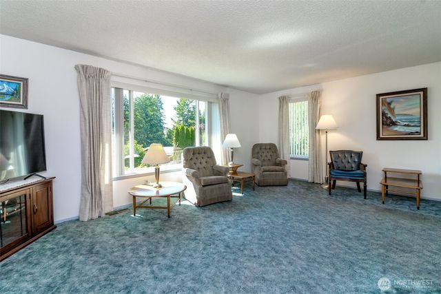 13632 183rd Avenue SE, Renton, WA 98059