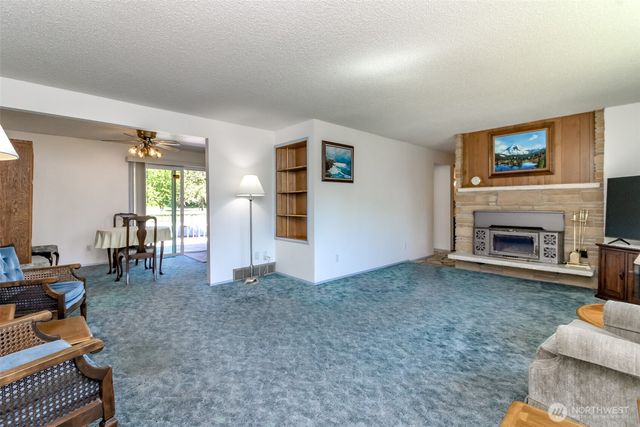13632 183rd Avenue SE, Renton, WA 98059