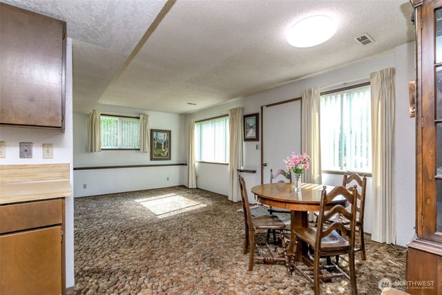 13632 183rd Avenue SE, Renton, WA 98059