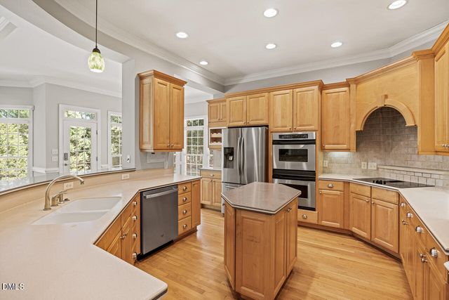 4004 Frontenac Court, Apex, NC 27539