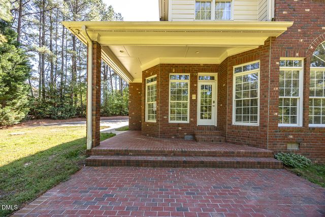 4004 Frontenac Court, Apex, NC 27539