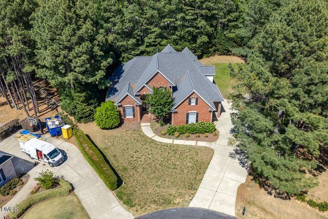 4004 Frontenac Court, Apex, NC 27539
