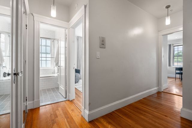 4 Washington Ave 18, Cambridge, MA 02140