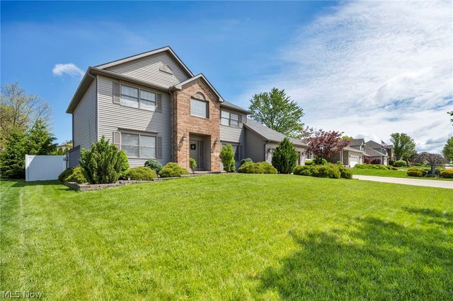 3811 Vincent Drive, Seven Hills, OH 44131