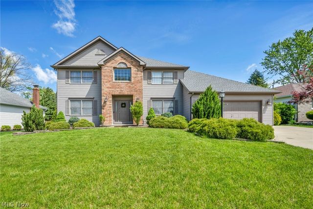 3811 Vincent Drive, Seven Hills, OH 44131