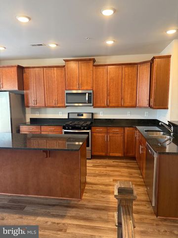 7931 WORMANS MILL, Frederick, MD 21701