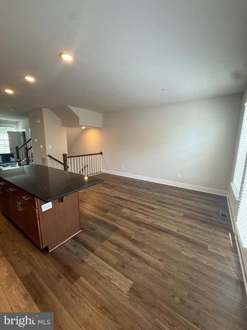 7931 WORMANS MILL, Frederick, MD 21701