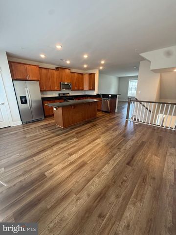 7931 WORMANS MILL, Frederick, MD 21701