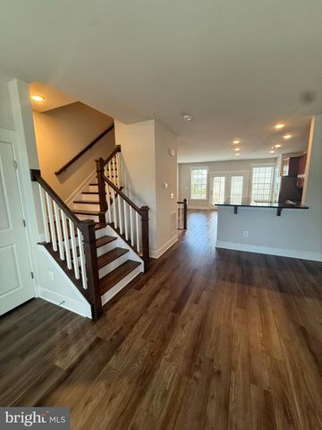 7931 WORMANS MILL, Frederick, MD 21701