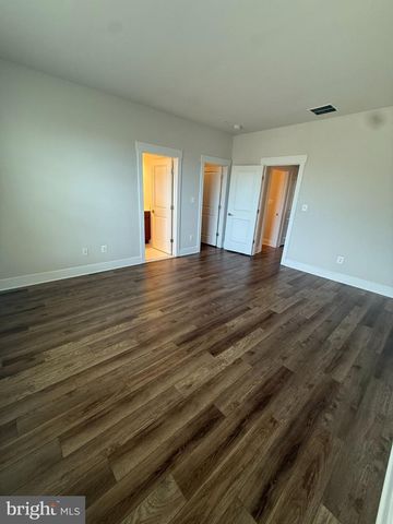 7931 WORMANS MILL, Frederick, MD 21701