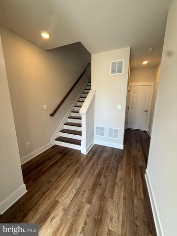 7931 WORMANS MILL, Frederick, MD 21701
