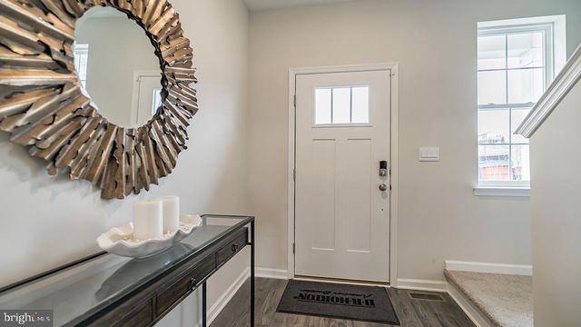 1081 MEADOWLARK DRIVE, Fogelsville, PA 18051