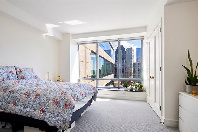 2 Avery 22A, Boston, MA 02111