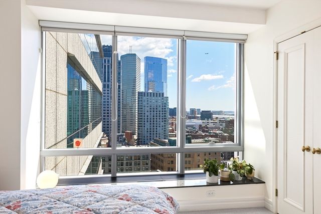 2 Avery 22A, Boston, MA 02111