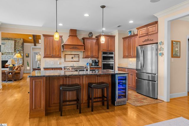 729 Navigators Pointe Lot 113 Lot 113 Beacon Shores, Seneca, SC 29672