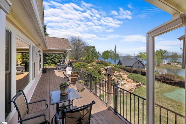 729 Navigators Pointe Lot 113 Lot 113 Beacon Shores, Seneca, SC 29672