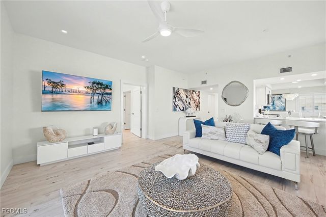 4331 Bay Beach LN 651, Fort Myers Beach, FL 33931