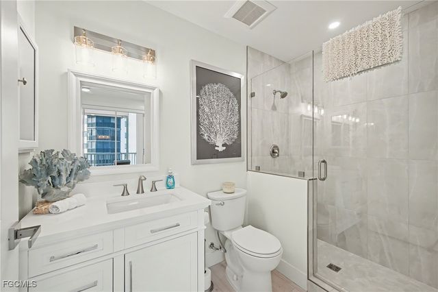 4331 Bay Beach LN 651, Fort Myers Beach, FL 33931