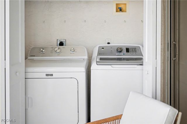 4331 Bay Beach LN 651, Fort Myers Beach, FL 33931