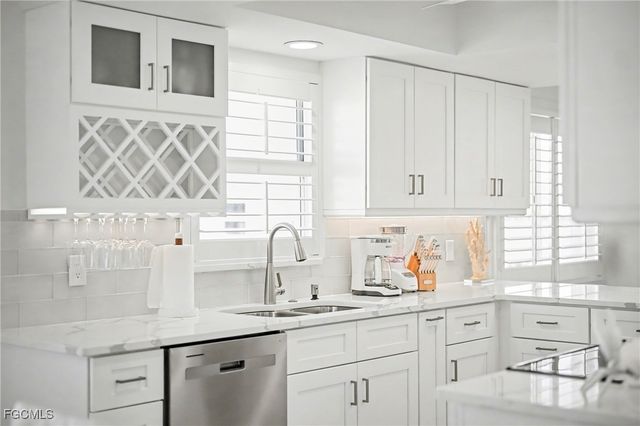 4331 Bay Beach LN 651, Fort Myers Beach, FL 33931