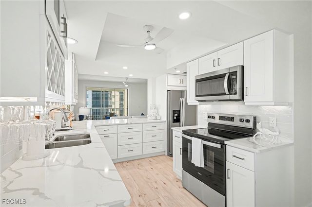 4331 Bay Beach LN 651, Fort Myers Beach, FL 33931