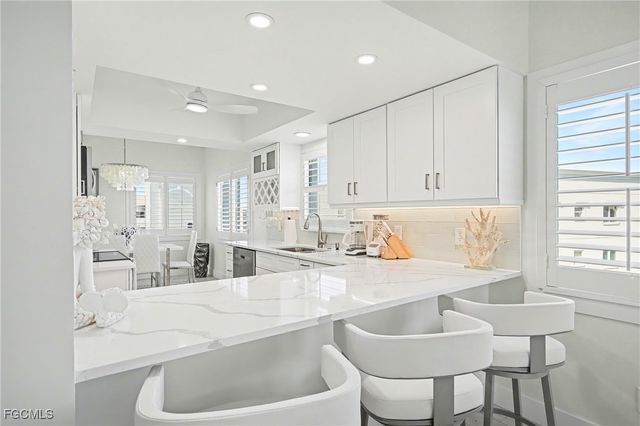 4331 Bay Beach LN 651, Fort Myers Beach, FL 33931