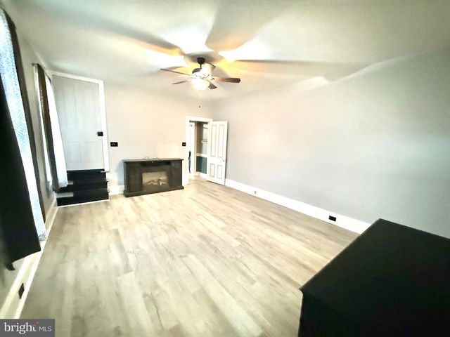 138 S 4TH ST, Hamburg, PA 19526