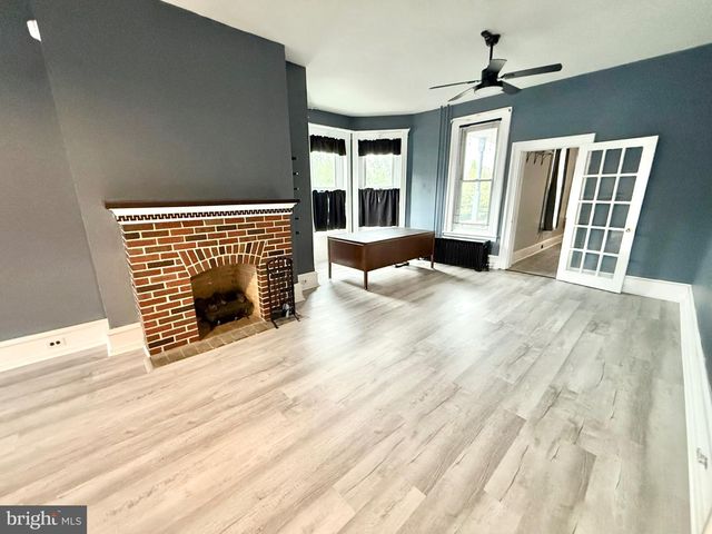 138 S 4TH ST, Hamburg, PA 19526