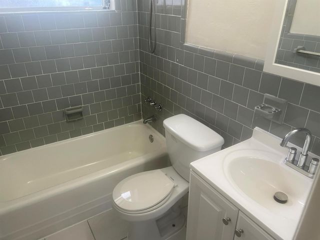 2410 SW 44th Avenue, Fort Lauderdale, FL 33317