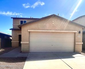 6279 S Earp Wash Lane, Tucson, AZ 85706