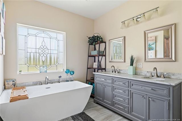 41 Lenors Drive, Lumberton, NC 28360