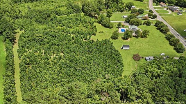 41 Lenors Drive, Lumberton, NC 28360