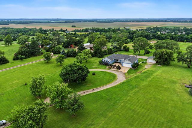 4441 N Wasserman Way, Salina, KS 67401