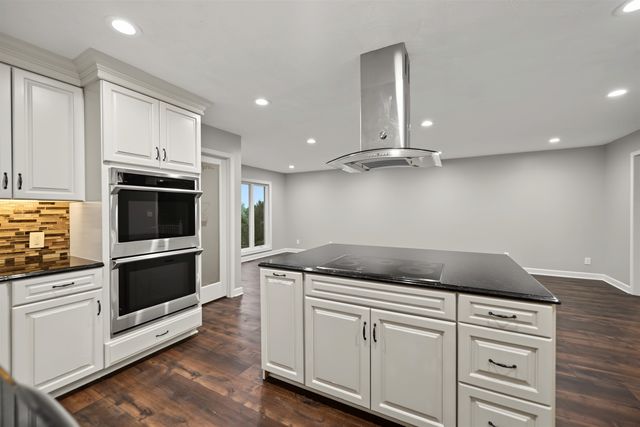4441 N Wasserman Way, Salina, KS 67401