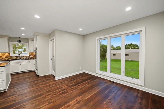 4441 N Wasserman Way, Salina, KS 67401