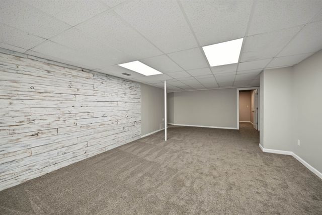 4441 N Wasserman Way, Salina, KS 67401