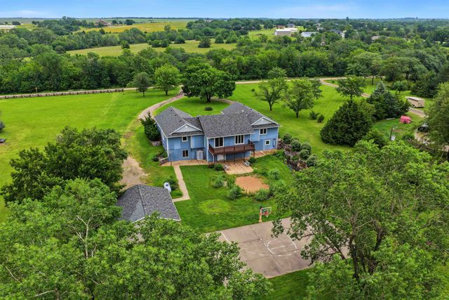 4441 N Wasserman Way, Salina, KS 67401